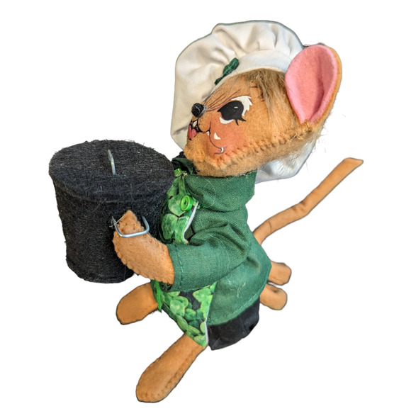 Annalee Saint Patrick's 6in Irish Chef Mouse with Black Stew Pot - Gift Wrapped! - Picture 2 of 3